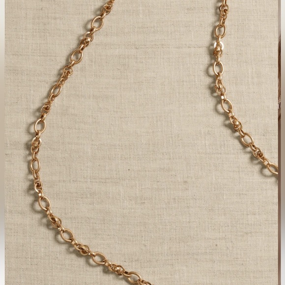 BANANA REPUBLIC Chain Link Necklace in GOLD (Also in Silver!), with BR Gift Box - Picture 4 of 6